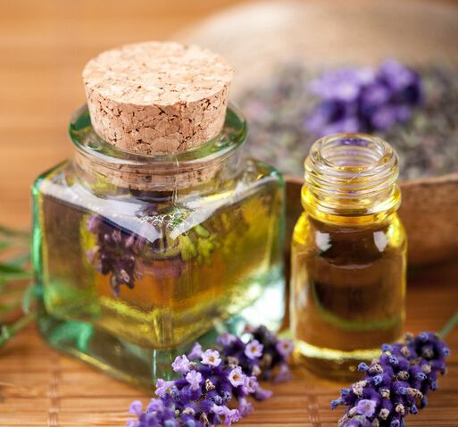 Breve introduzione e applicazione dell'olio di lavanda